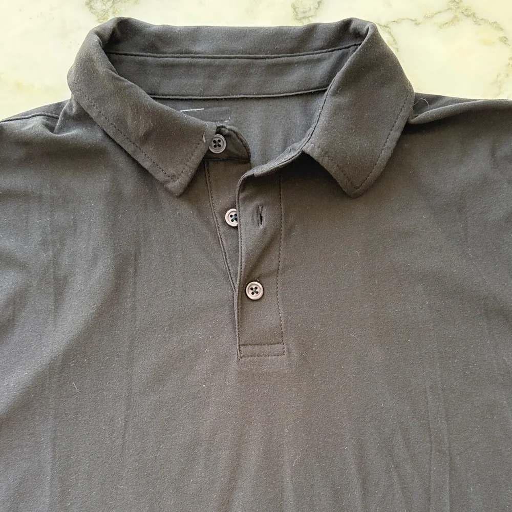 Vuori Black Short-Sleeve Performance Polo - Picture 3 of 5